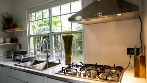 Ve La Vista Guest House Retreat - Image 3