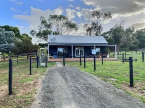 Willow Gum Cottage - Image 2