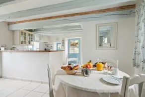 The Blue Cottage - Image 5