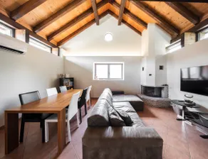 Modern rustic with garden oasis - Image 2