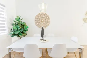 *New & Spacious | Free Parking | 7min to Downtown* - Image 3