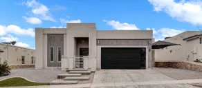 Modern Swimming Pool House - Image 2