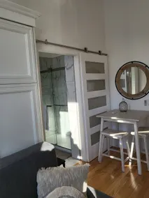 3rd & Main Studio Martini - Image 3