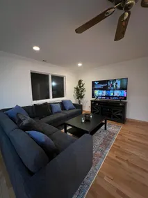 5 Beds | DC | McLean Metro| Luxe | DMV | Sleep 10 - Image 4