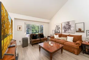 The Lofthouse on Lilac Court - Image 2
