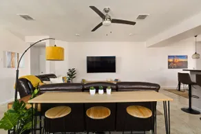 House 76 - Image 5