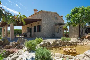 R26 - Pool, Jacuzzi, BBQ and WIFI - Image 5