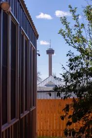 Gorgeous Guesthouse Near Amazing Downtown - Image 3