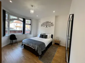 No. 1 | Lux Nuneaton with Gated, Private Parking - Image 2
