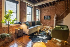 Beautifully Styled Loft in the heart of OTR - Image 3