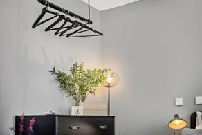 Luxomes: Stylish new studio | Netflix | Parkpl. - Image 2