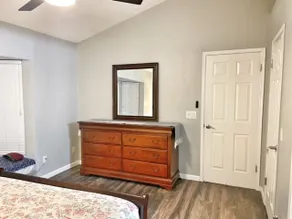 Family House - Image 4