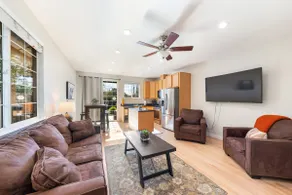 Wine Country Guest House - Image 5