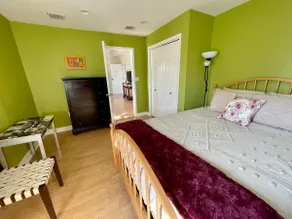 Spacious 2BR Apt - 7min Walk to Grove PATH/NYC - Image 3