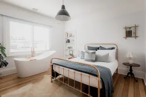 West Hobart House - perfect for families - Image 3