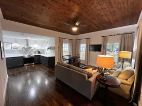 Downtown Bradenton & close to Beaches, quiet area - Image 4