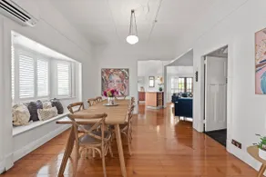 Charming 5BR Family Home w/Pool 10min from Airport - Image 2