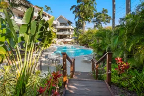 Resort Unit, Heated Pool, AC, Walk to Main Beach - Image 5