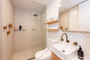 Modern 1BR Apt in Brunswick East, 15 mins from CBD - Image 5