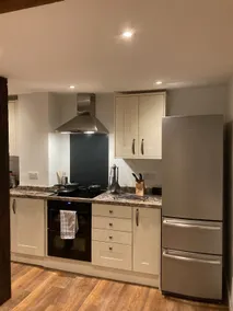 Beautiful listed cottage - Image 2