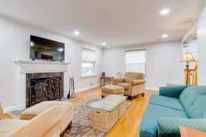 Spacious 4 Bd House close to Towson & Baltimore - Image 3