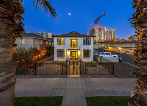 Modern Apartment in the Heart of Phoenix (10) - Image 2