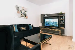 David's Rental / Apartment 9 - Image 3