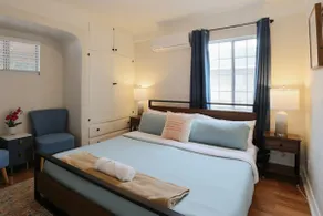 Extraordinaire Casa 2B1B KING beds - Image 3