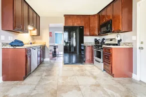 Spacious 4BR Oasis w/Pool Hot Tub & 2Master Suites - Image 5