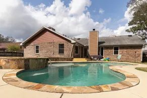 Spacious 4BR Oasis w/Pool Hot Tub & 2Master Suites - Image 2