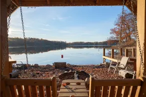 Lakefront, Private Lake, hot tub, Game Room & pets - Image 5