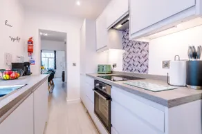 Stunning 3-bed house, amazing location, sleeps 5! - Image 5