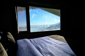 A Swiss Chalet 5 BHK w/ King Sized beds - Image 2