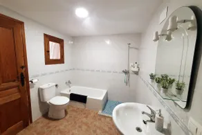 Casa Arriba Village House in Zarra - Image 5