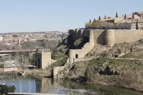 The Bridge house of Toledo - Image 2