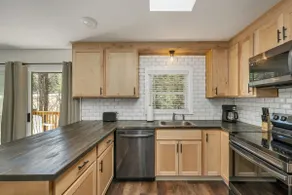The Hearthstone Grand Residence | Elegant 2BR - Image 5