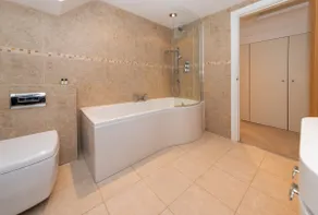 Pass the Keys 41C Bath Road Modern Renovated Peaceful House with Garden - Image 5
