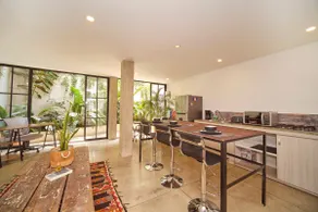 Renovated APT Perfect for Romantic Weekend Getaway - Image 4