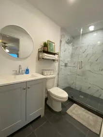 Radiant 1/1 Triplex by Downtown & Deep Ellum KING - Image 3