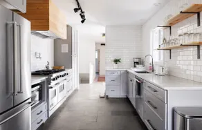 Beautiful Home w/Sauna - 4min drive to downtown - Image 3