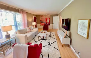 Steel City Cottage: 6 BR ~ Loaded Game Room & BBQ - Image 2
