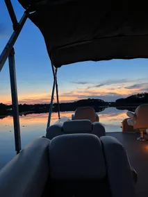 Wonderful/Hottub/Pool/EV/Dog/Boatslip/10mins-Beach - Image 2