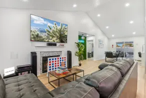 Modern 4bd w/ Basketball court, Hottub,Pool,Arcade - Image 4