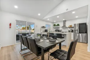 Modern 4bd w/ Basketball court, Hottub,Pool,Arcade - Image 5