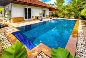 [Highly recommended] Cozy Thai-style small villa with private pool, convenient transportation and amenities, 700m walk to the beach - Image 4