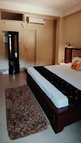 Peace Abode - 3BHK Flat | GS road at 2km - Image 3