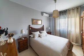 Seville Aljarafe Home + free parking - Image 3
