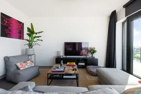 A-location apartment with frontal Scheldezicht - Image 3