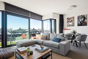 A-location apartment with frontal Scheldezicht - Image 4
