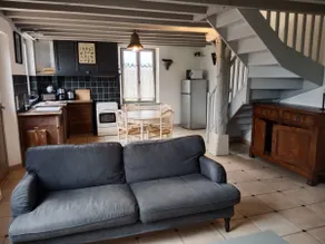 Country house with Alice and Jeanne - Image 4